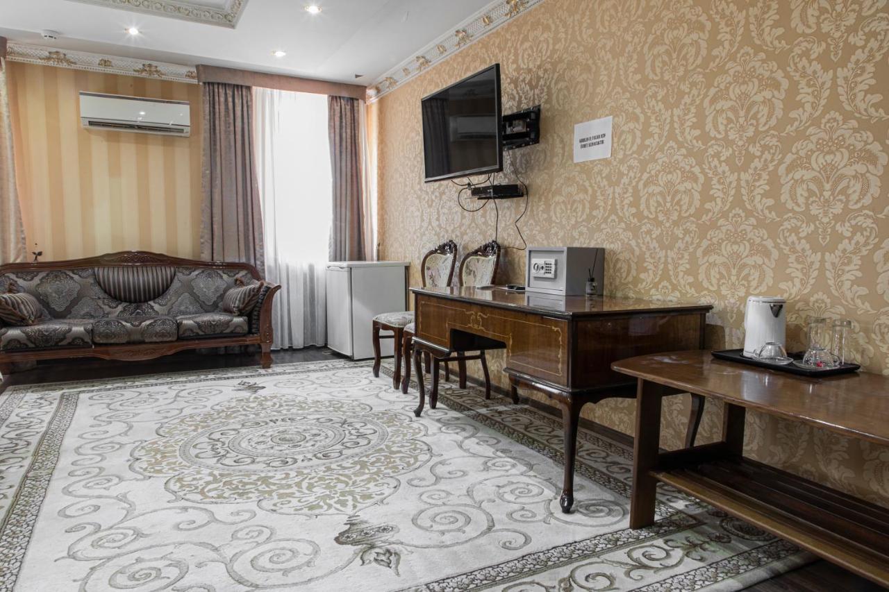 Nur M Otel Taşkent Dış mekan fotoğraf